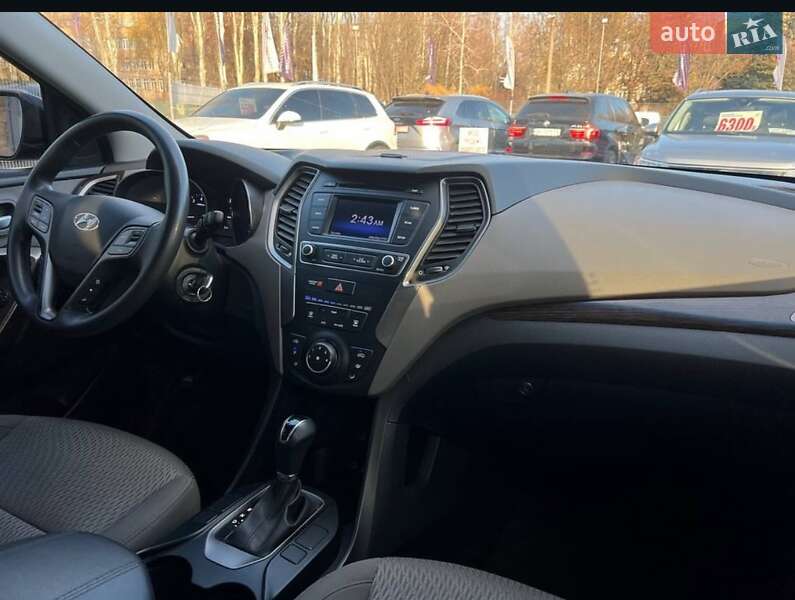 Позашляховик / Кросовер Hyundai Santa FE 2016 в Кривому Розі