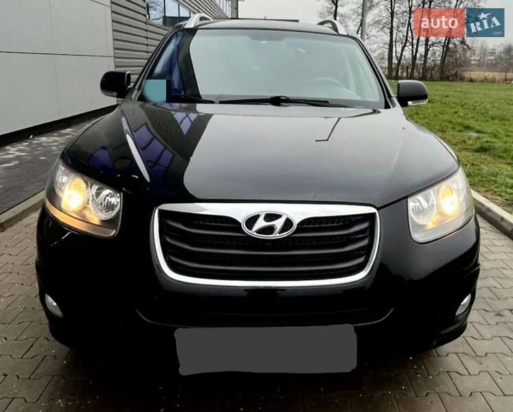 Внедорожник / Кроссовер Hyundai Santa FE 2012 в Киеве