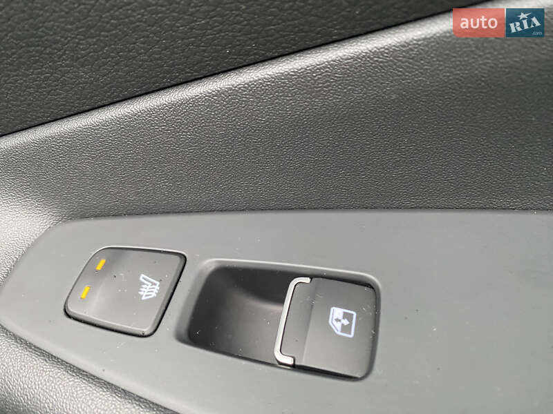 Внедорожник / Кроссовер Hyundai Santa FE 2021 в Киеве фото 40 Внедорожник / Кроссовер Hyundai Santa FE 2021 в Киеве