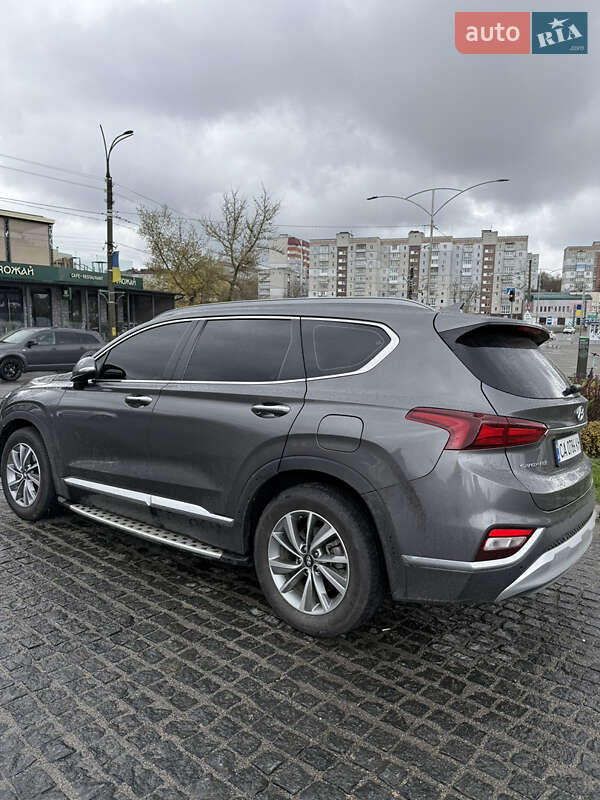 Позашляховик / Кросовер Hyundai Santa FE 2019 в Умані