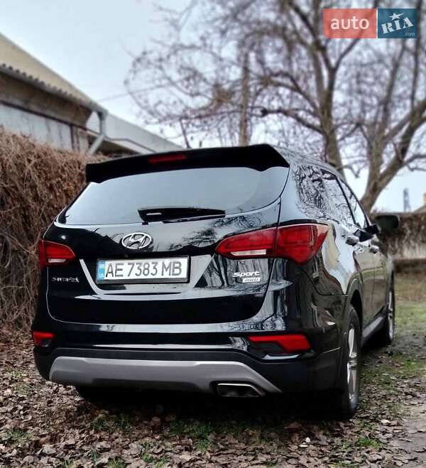 Позашляховик / Кросовер Hyundai Santa FE 2017 в Кривому Розі