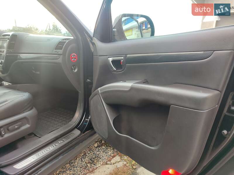 Позашляховик / Кросовер Hyundai Santa FE 2010 в Івано-Франківську