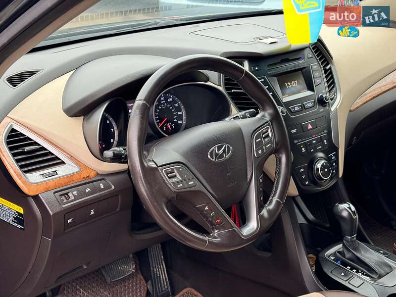 Позашляховик / Кросовер Hyundai Santa FE 2014 в Вінниці