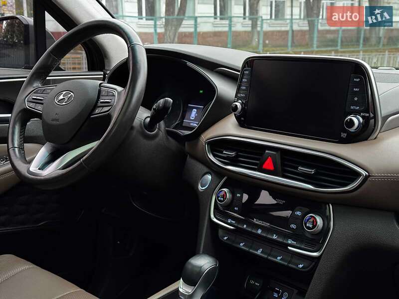 Внедорожник / Кроссовер Hyundai Santa FE 2019 в Киеве фото 50 Внедорожник / Кроссовер Hyundai Santa FE 2019 в Киеве