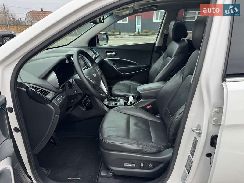 Позашляховик / Кросовер Hyundai Santa FE 2013 в Дубні