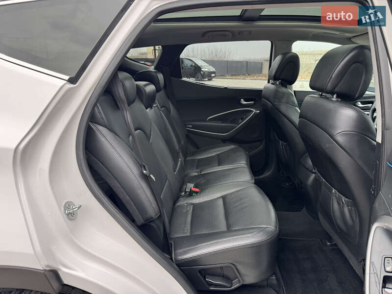 Позашляховик / Кросовер Hyundai Santa FE 2013 в Дубні