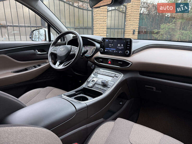 Позашляховик / Кросовер Hyundai Santa FE 2021 в Києві
