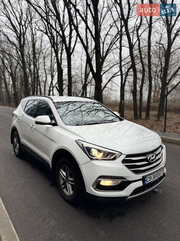 Позашляховик / Кросовер Hyundai Santa FE 2017 в Чернігові фото 3 Позашляховик / Кросовер Hyundai Santa FE 2017 в Чернігові