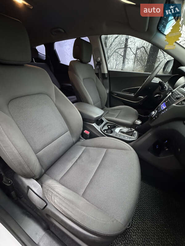 Позашляховик / Кросовер Hyundai Santa FE 2017 в Чернігові фото 18 Позашляховик / Кросовер Hyundai Santa FE 2017 в Чернігові