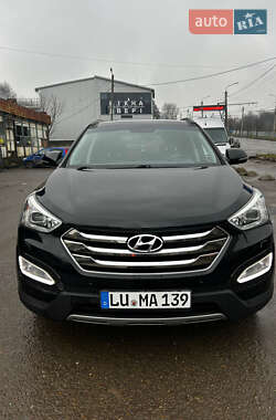 Внедорожник / Кроссовер Hyundai Santa FE 2015 в Черновцах