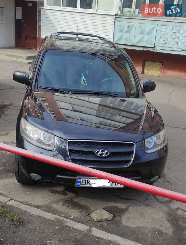 Позашляховик / Кросовер Hyundai Santa FE 2006 в Рівному