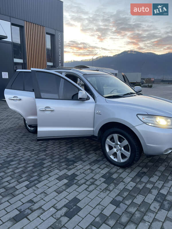 Позашляховик / Кросовер Hyundai Santa FE 2007 в Ужгороді