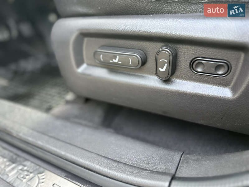 Позашляховик / Кросовер Hyundai Santa FE 2010 в Самборі