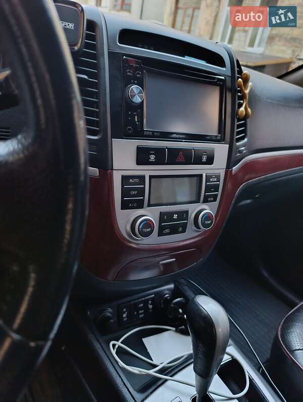 Позашляховик / Кросовер Hyundai Santa FE 2008 в Львові