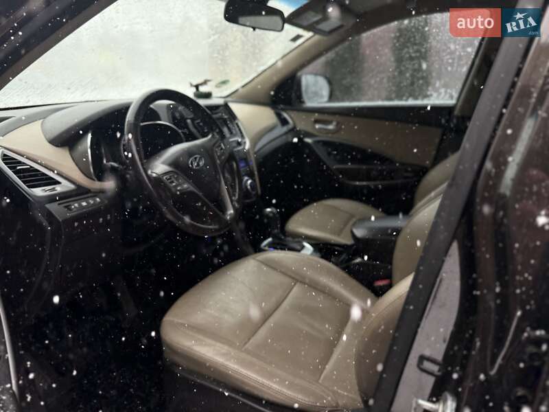 Позашляховик / Кросовер Hyundai Santa FE 2017 в Коломиї