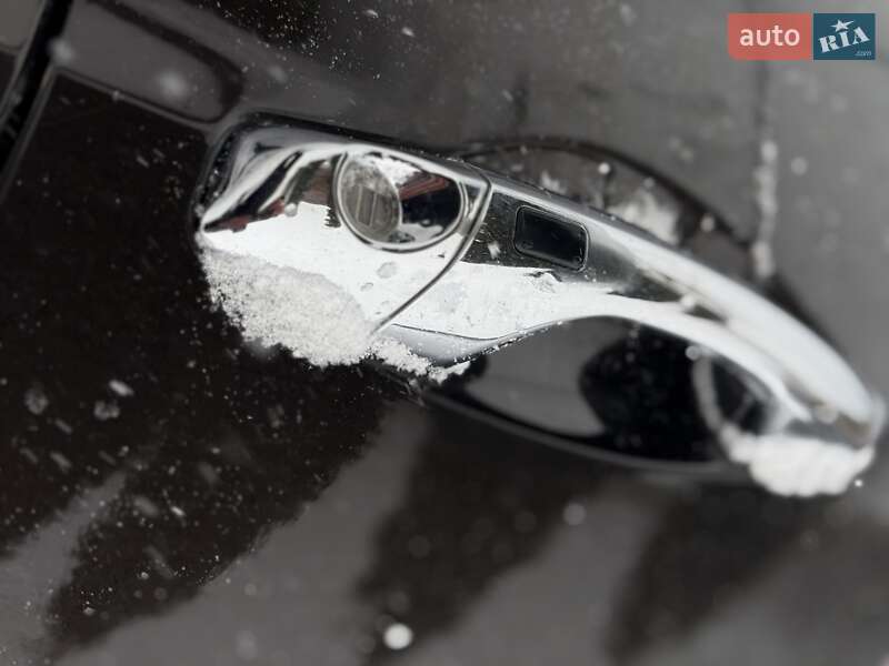 Позашляховик / Кросовер Hyundai Santa FE 2017 в Коломиї