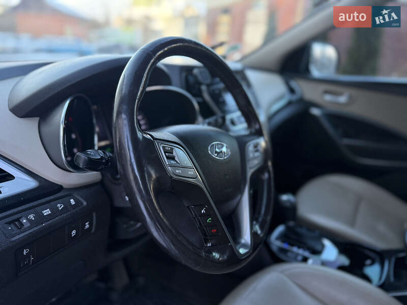 Позашляховик / Кросовер Hyundai Santa FE 2017 в Коломиї