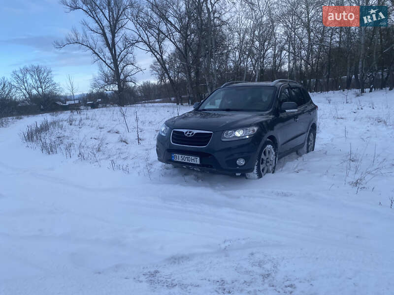 Позашляховик / Кросовер Hyundai Santa FE 2011 в Полтаві