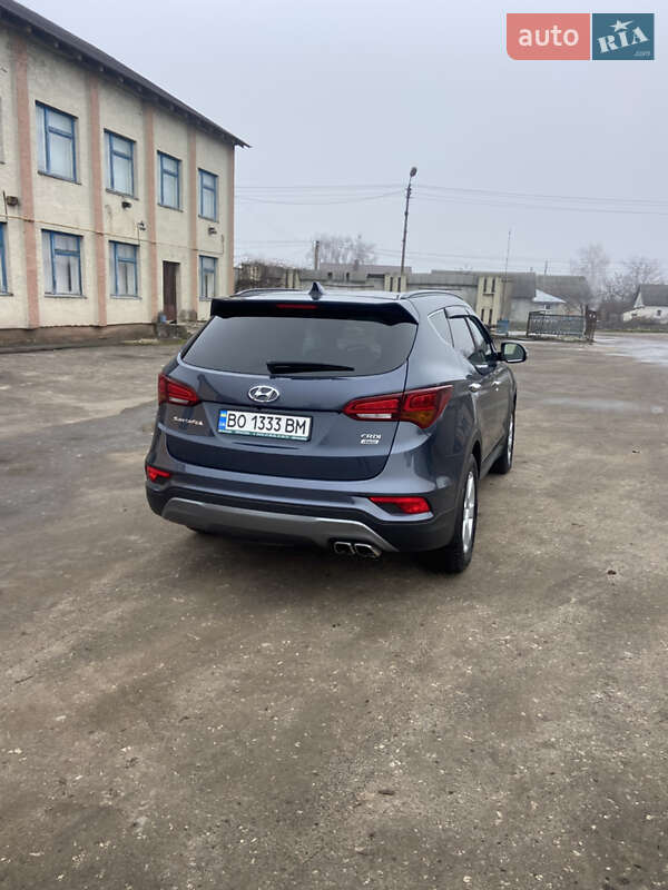 Позашляховик / Кросовер Hyundai Santa FE 2017 в Шумську