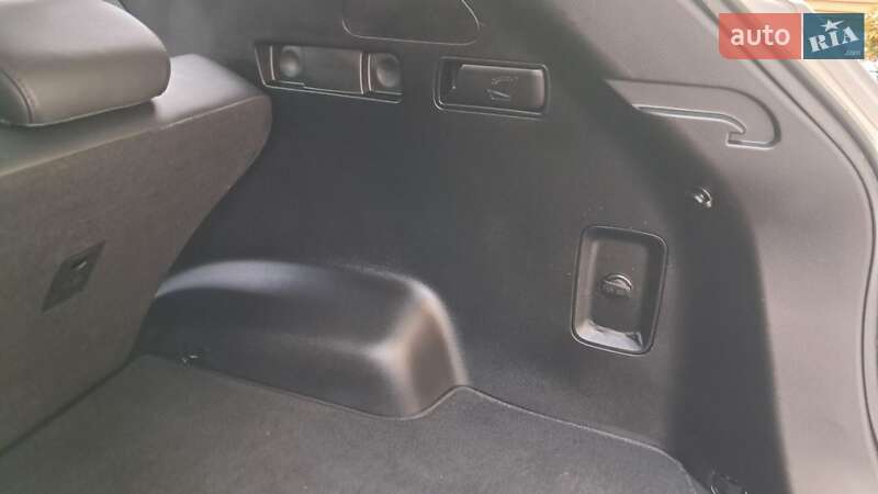 Внедорожник / Кроссовер Hyundai Santa FE 2013 в Киеве фото 24 Внедорожник / Кроссовер Hyundai Santa FE 2013 в Киеве