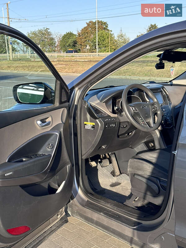 Внедорожник / Кроссовер Hyundai Santa FE 2014 в Одессе