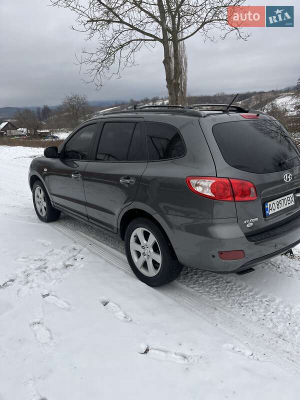 Внедорожник / Кроссовер Hyundai Santa FE 2006 в Мукачево