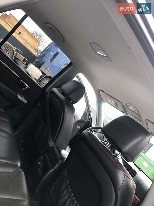 Позашляховик / Кросовер Hyundai Santa FE 2006 в Рівному