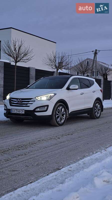 Позашляховик / Кросовер Hyundai Santa FE 2013 в Києві