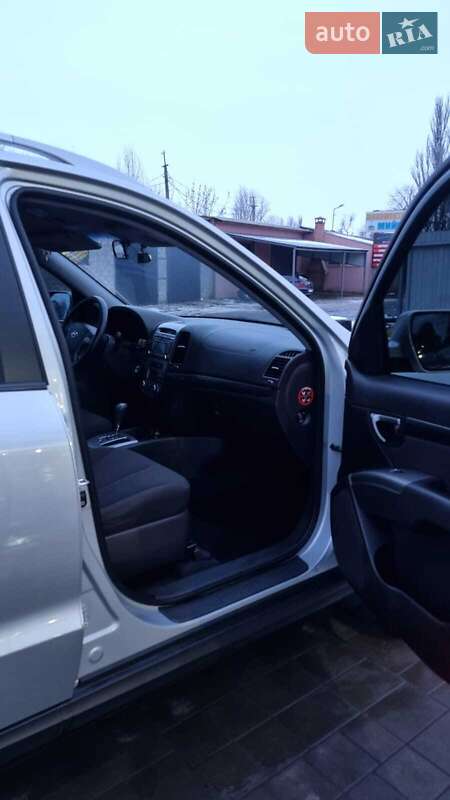Внедорожник / Кроссовер Hyundai Santa FE 2009 в Кривом Роге