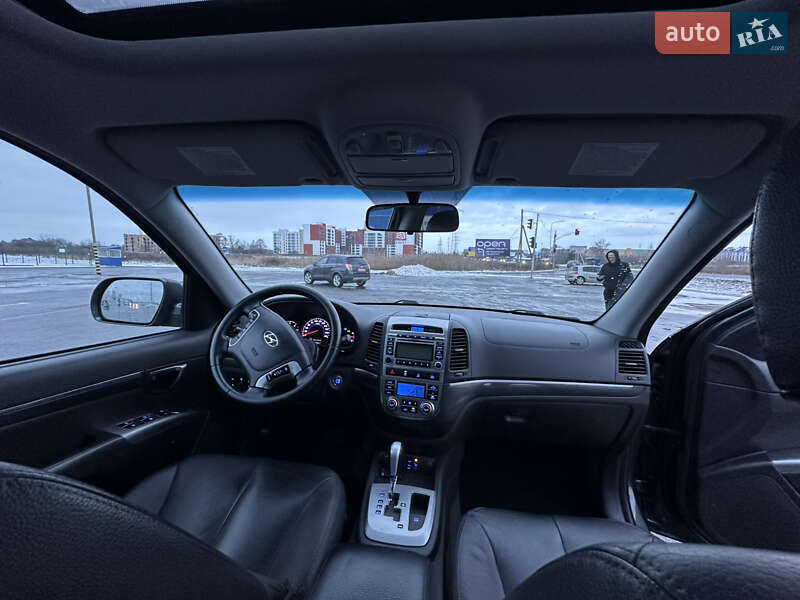 Внедорожник / Кроссовер Hyundai Santa FE 2010 в Луцке
