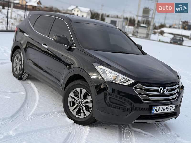 Позашляховик / Кросовер Hyundai Santa FE 2015 в Львові