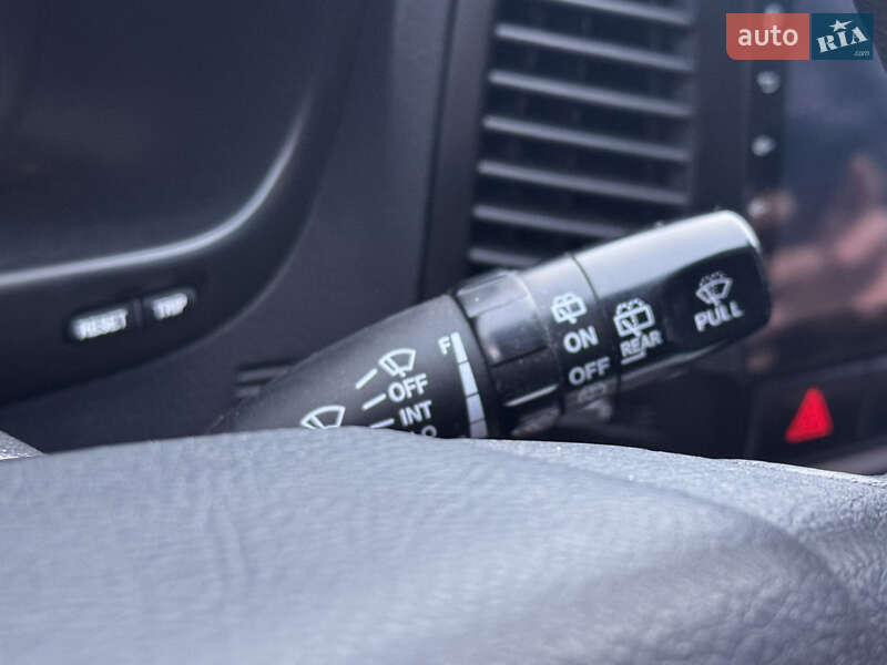 Позашляховик / Кросовер Hyundai Santa FE 2007 в Сумах