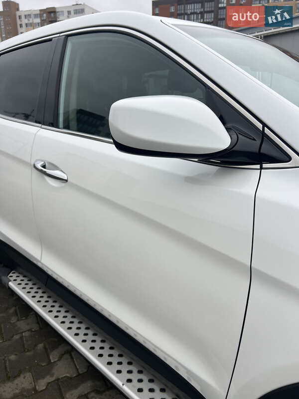 Позашляховик / Кросовер Hyundai Santa FE 2017 в Одесі