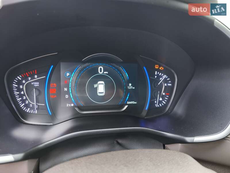 Позашляховик / Кросовер Hyundai Santa FE 2020 в Харкові