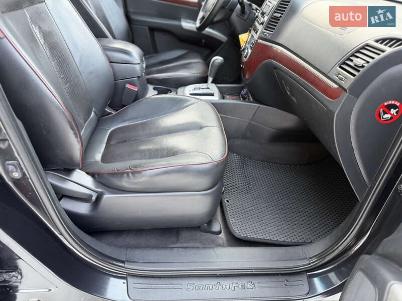 Внедорожник / Кроссовер Hyundai Santa FE 2008 в Ровно