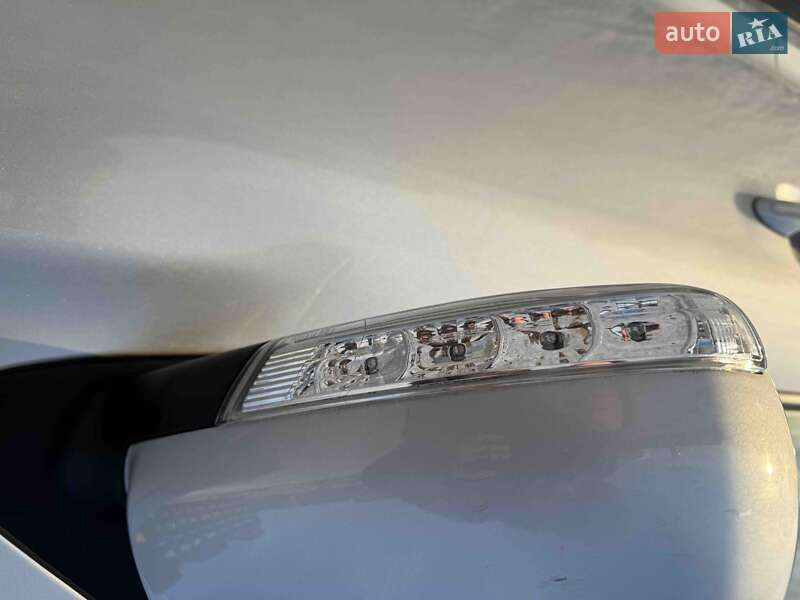 Внедорожник / Кроссовер Hyundai Santa FE 2008 в Киеве фото 59 Внедорожник / Кроссовер Hyundai Santa FE 2008 в Киеве