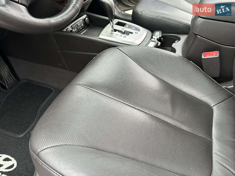 Позашляховик / Кросовер Hyundai Santa FE 2012 в Одесі