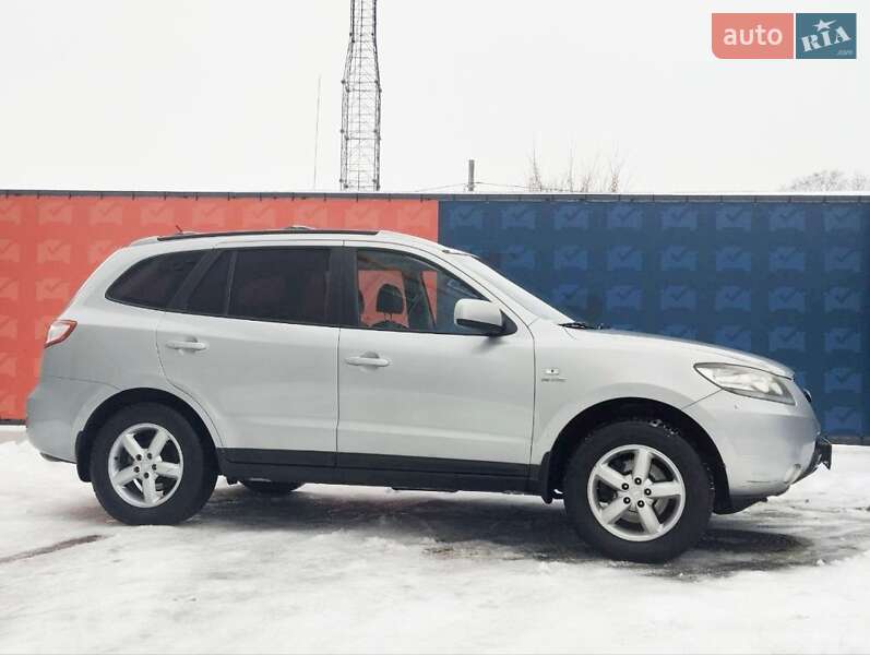 Внедорожник / Кроссовер Hyundai Santa FE 2008 в Киеве