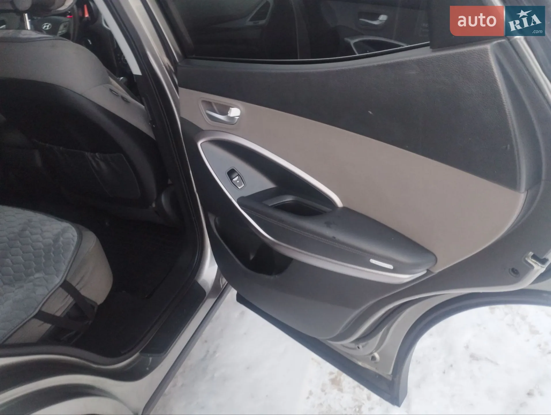2015 Hyundai Santa Fe - мініатюра 26