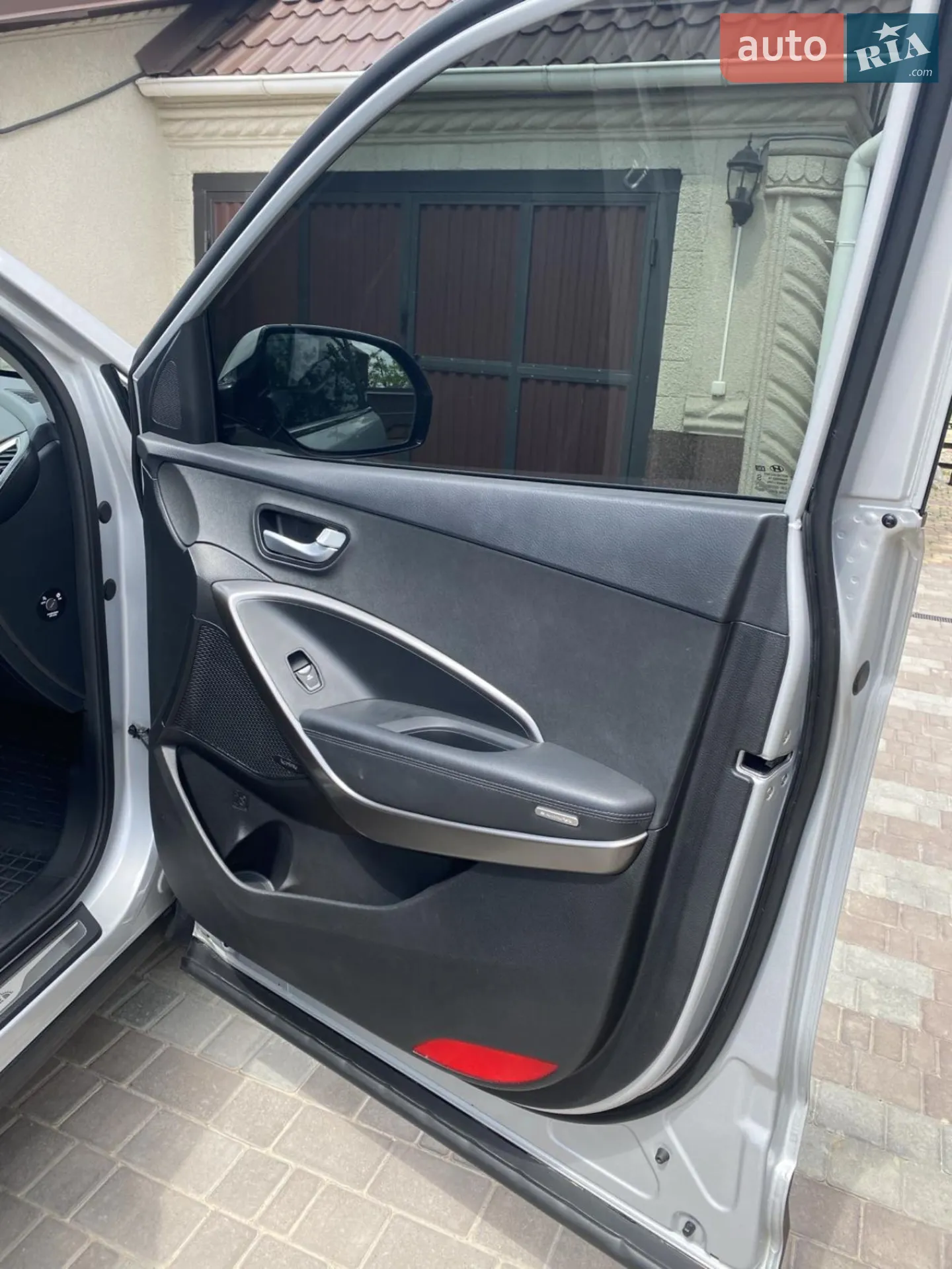 2016 Hyundai Santa Fe - мініатюра 11