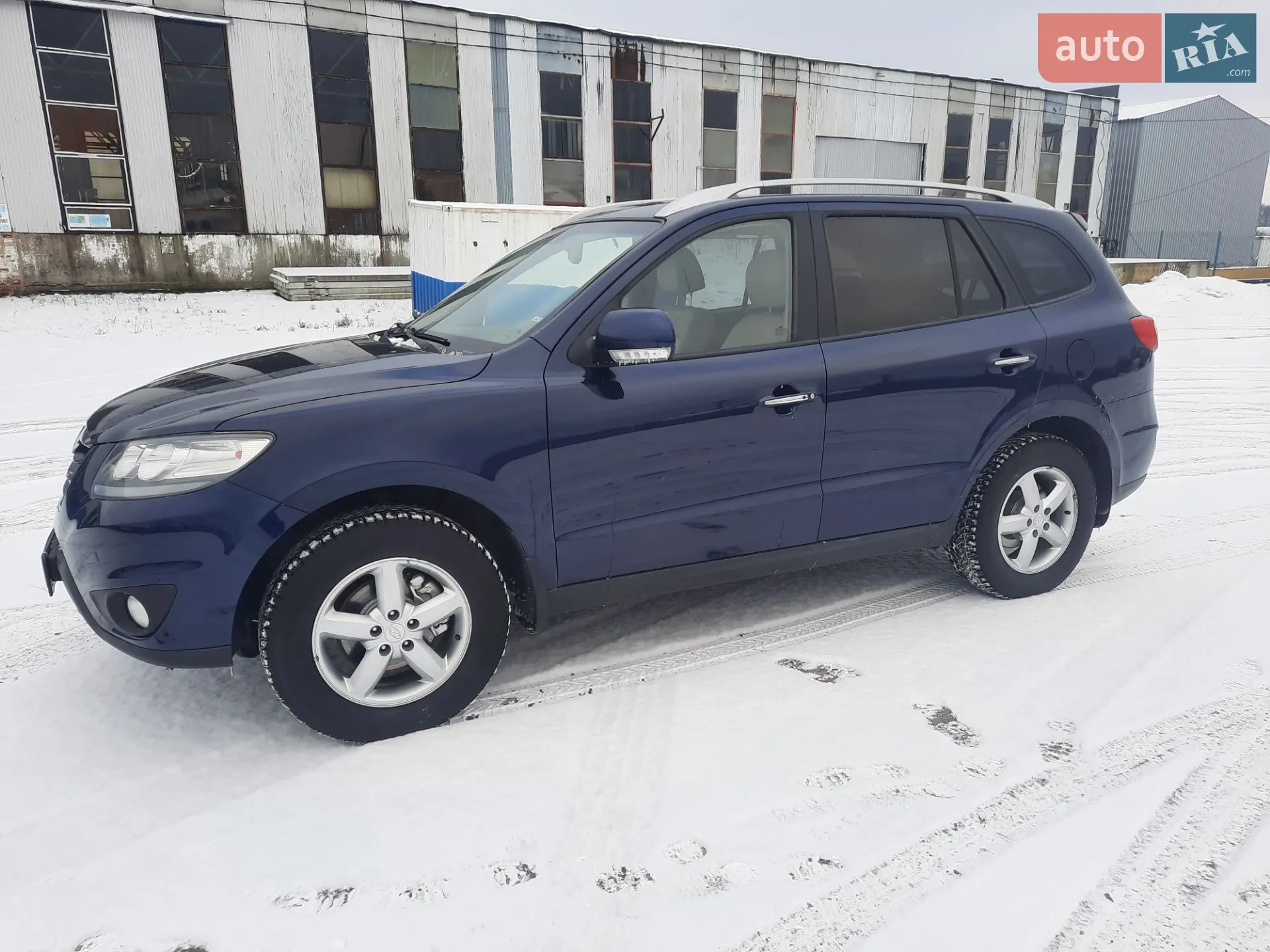 2011 Hyundai Santa Fe - мініатюра 8