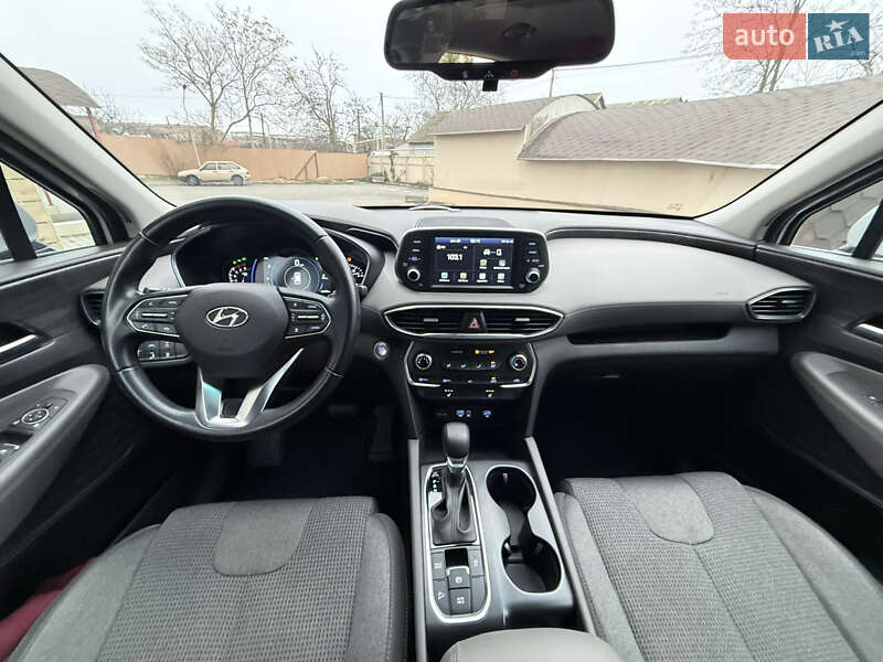 Внедорожник / Кроссовер Hyundai Santa FE 2019 в Одессе