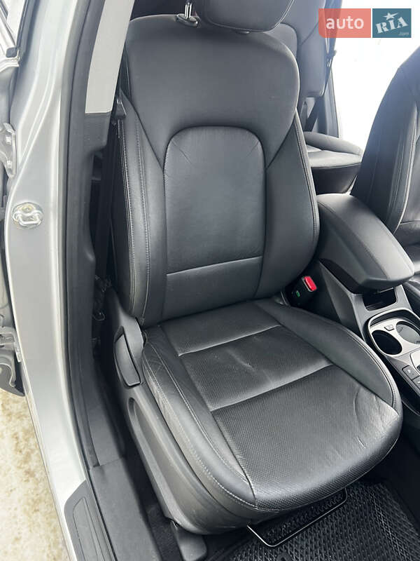 Внедорожник / Кроссовер Hyundai Santa FE 2013 в Житомире фото 21 Внедорожник / Кроссовер Hyundai Santa FE 2013 в Житомире