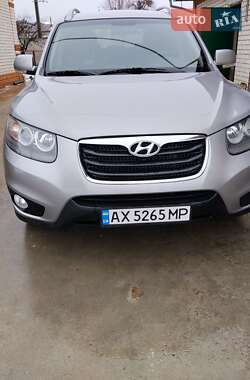 Внедорожник / Кроссовер Hyundai Santa FE 2010 в Харькове