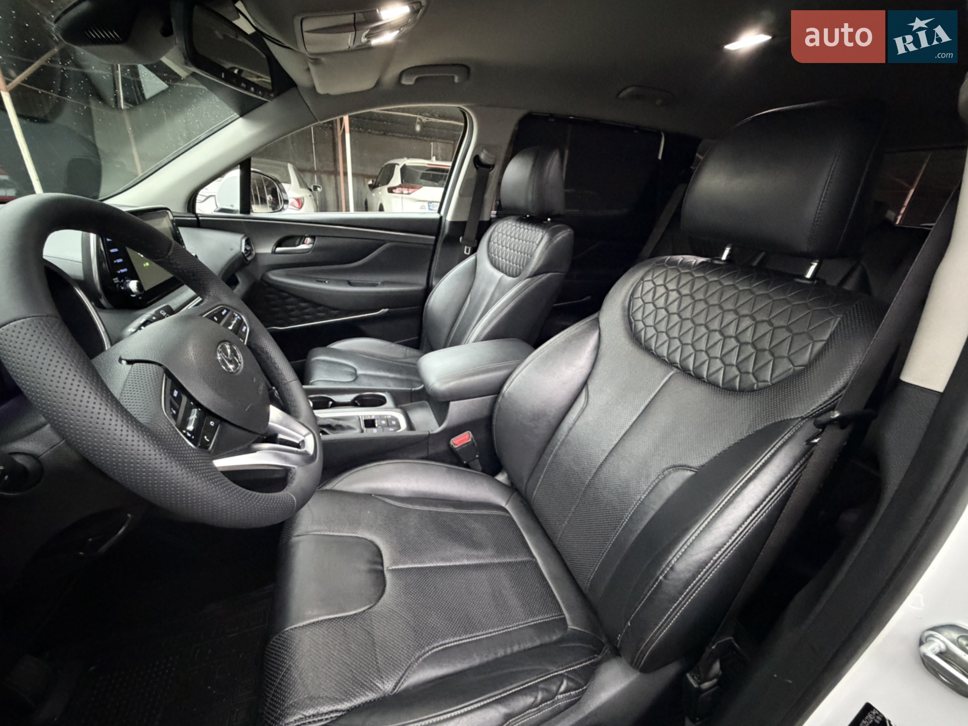 2018 Hyundai Santa Fe - мініатюра 51