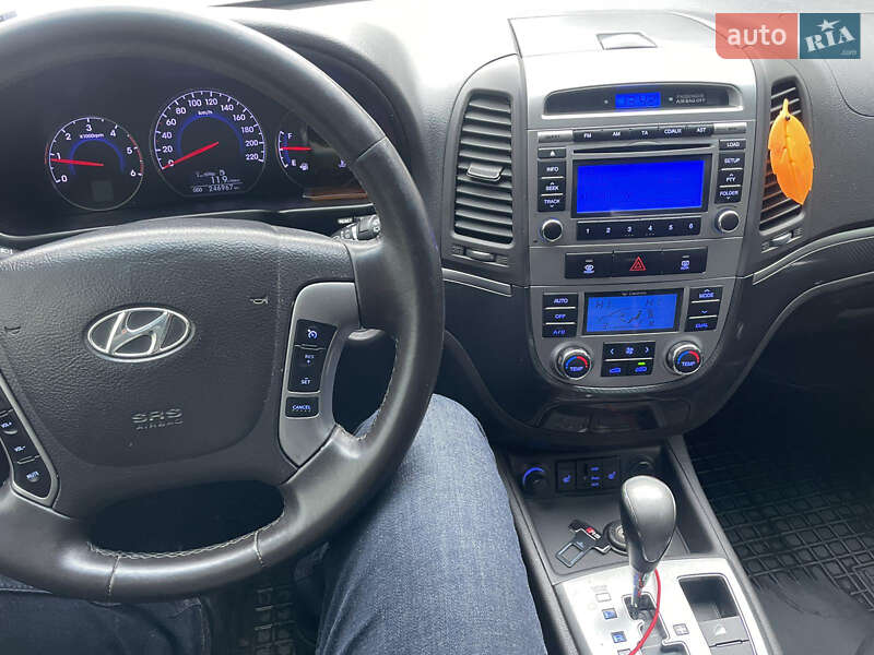 Внедорожник / Кроссовер Hyundai Santa FE 2012 в Львове фото 11 Внедорожник / Кроссовер Hyundai Santa FE 2012 в Львове