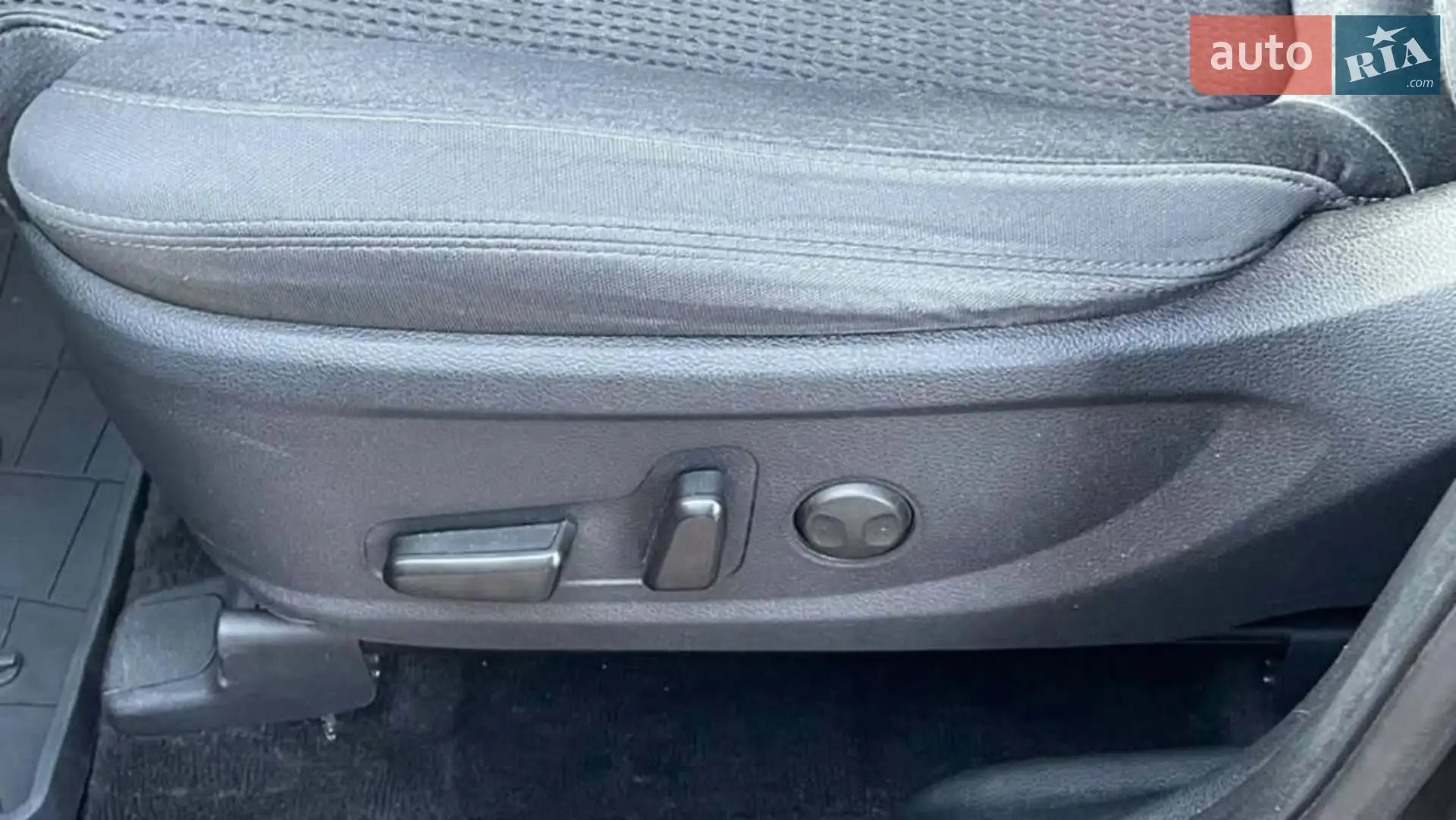 2019 Hyundai Santa Fe - мініатюра 11