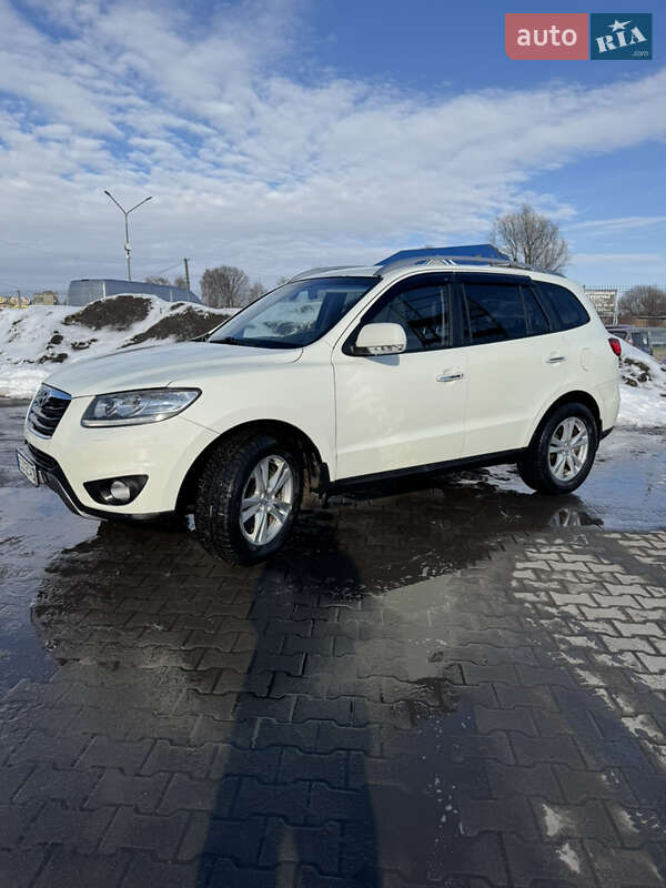 Внедорожник / Кроссовер Hyundai Santa FE 2010 в Луцке фото 4 Внедорожник / Кроссовер Hyundai Santa FE 2010 в Луцке