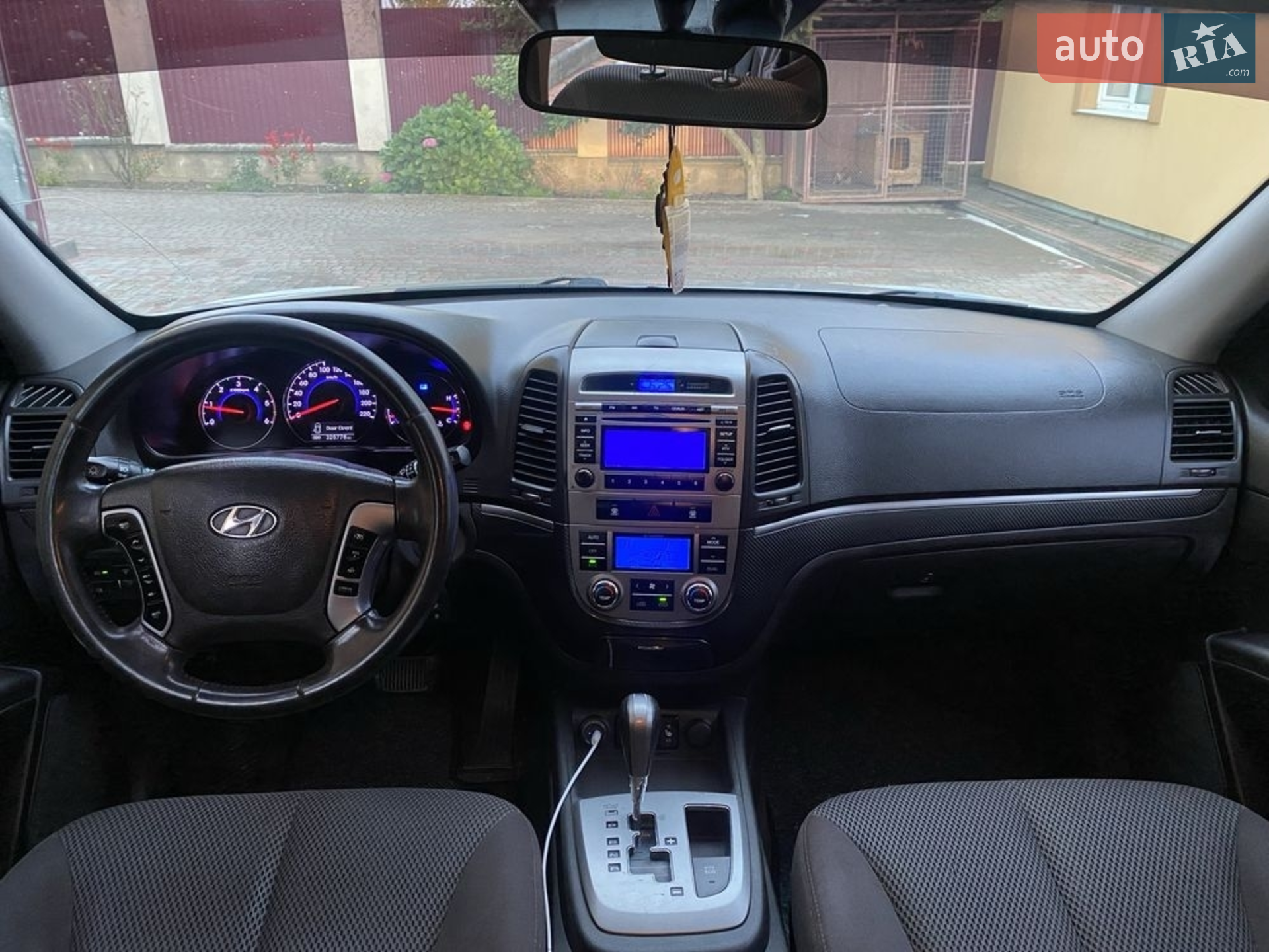 2011 Hyundai Santa Fe - мініатюра 14