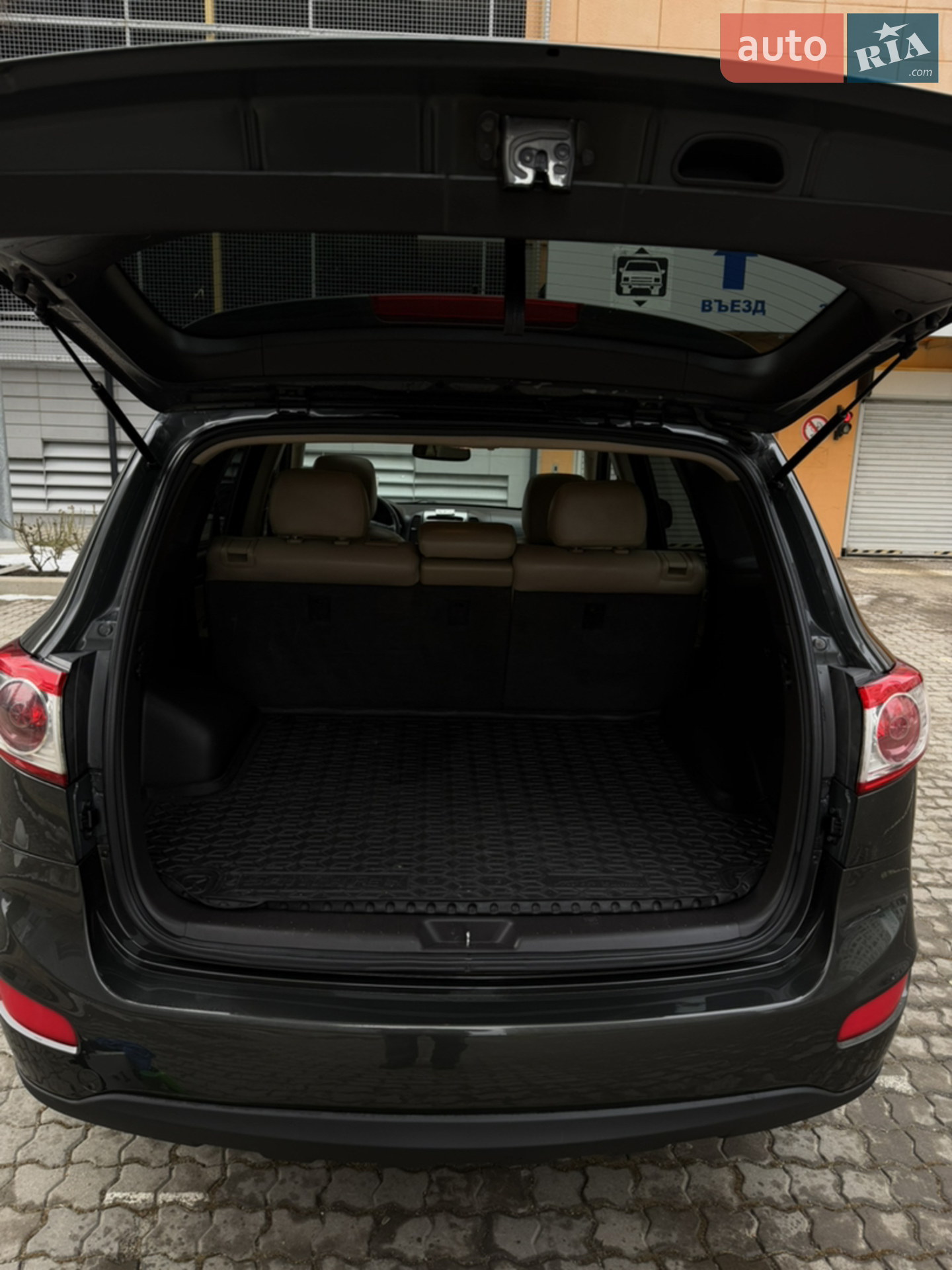 2011 Hyundai Santa Fe - мініатюра 13